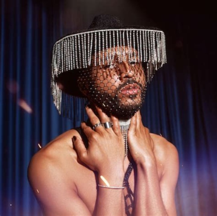 Rayvon Owen Biography, Age, Height, Wife, Net Worth, Family