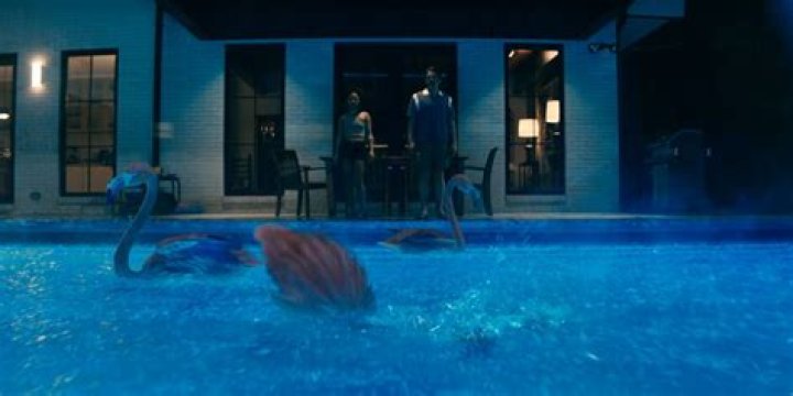 
Reactions As Ex-BBnaija Housemate, Amaka Shares New Pictures Of Herself In The Swimming Pool On IG 