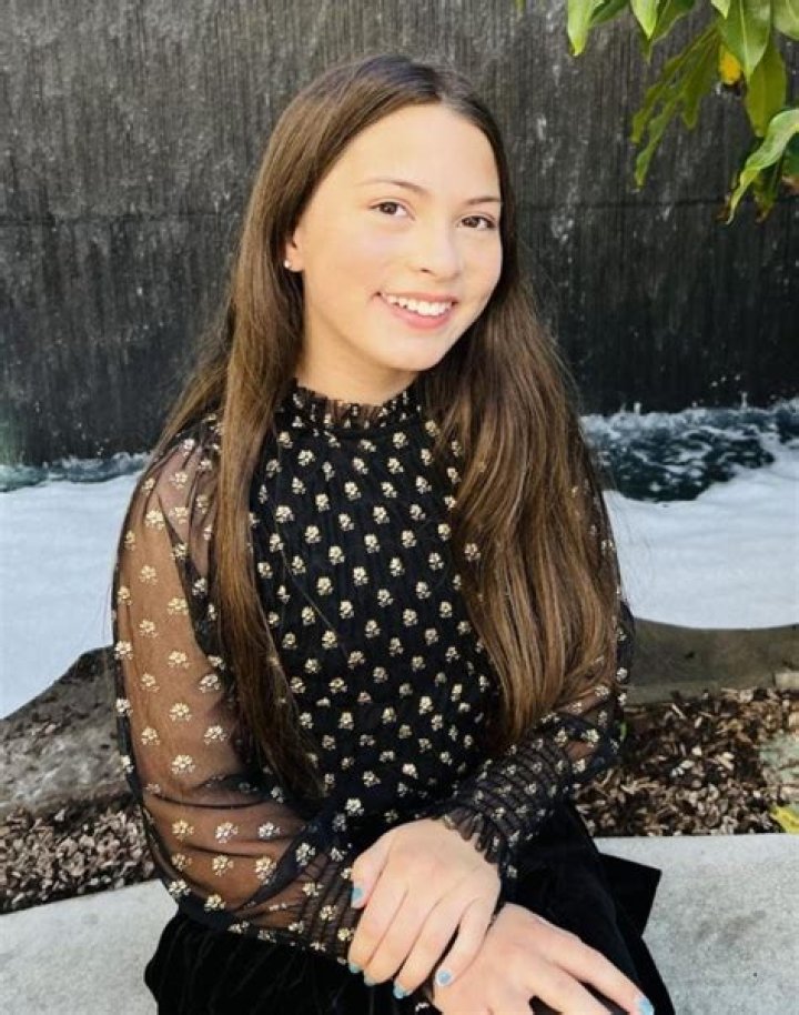 Reese Warren (TV Actress) - Age, Birthday, Bio, Facts, Family, Net Worth, Height & More