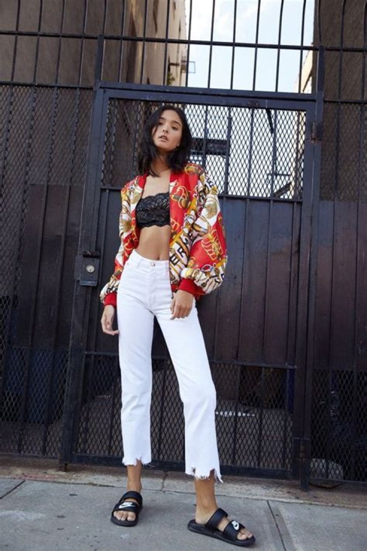 Regan Kemper (Model) - Age, Birthday, Bio, Facts, Family, Net Worth, Height & More