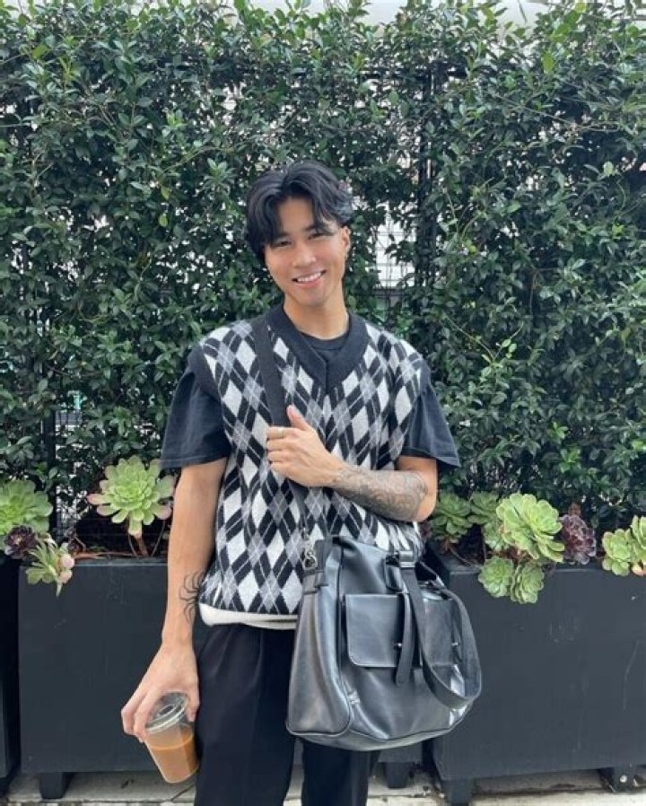 Regie Macalino Net Worth, Age, Height, Wife