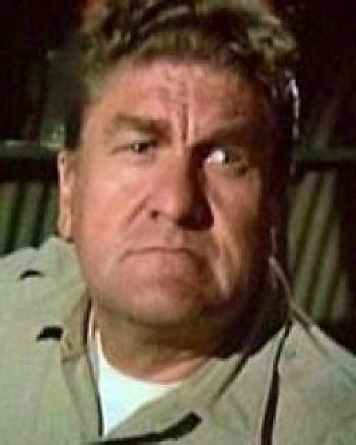 Reid Cruickshanks Biography, Age, Height, Wife, Net Worth, Family