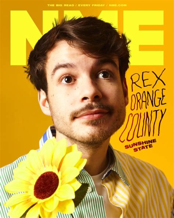 Rex Orange County (Pop Singer) - Umur, Ulang Tahun, Bio, Fakta, Keluarga, Kekayaan Bersih, Tinggi Badan & Lainnya