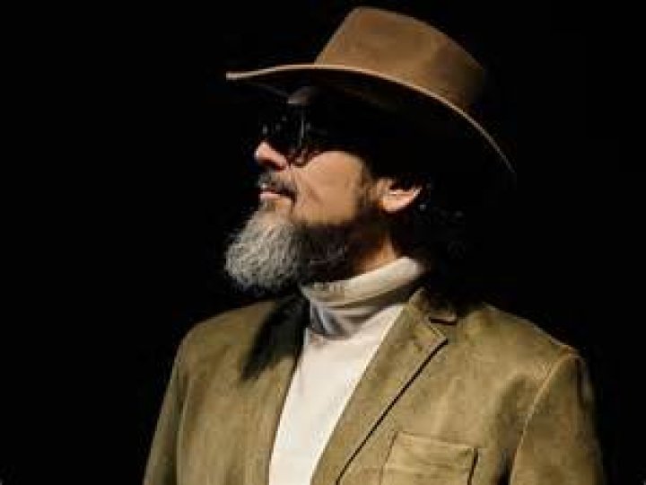 Reyli Barba (Cantante de Música Mundial) - Edad, cumpleaños, biografía, hechos, familia, patrimonio neto, altura y más