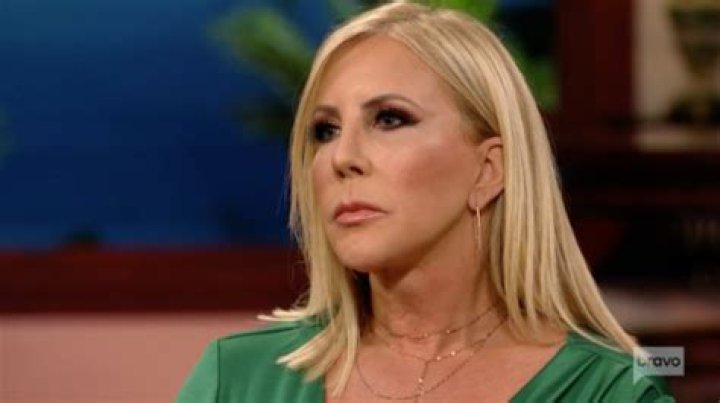 ‘RHOC’ Star Kelly Dodd Makes Fun of Vicki Gunvalson’s Plastic Surgery Results Amid Ongoing Feud