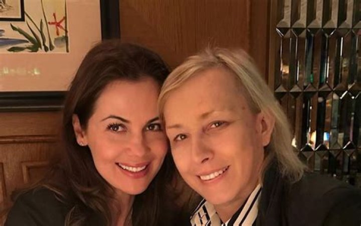 
”RHOM’ ‘ Star Julia Lemigova Says ‘We Will Fight This’ After Wife Martina Navratilova’s Cancer Diagnoses 