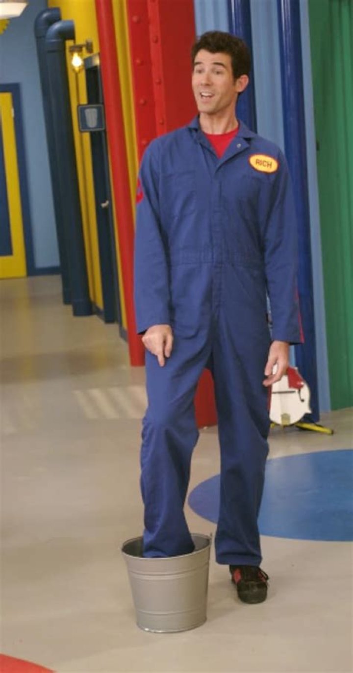 Rich Collins (TV Actor) - Age, Birthday, Bio, Facts, Family, Net Worth, Height & More