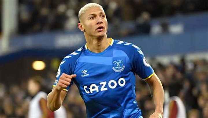 Richarlison Biography, Age, Height, Wife, Net Worth, Family
