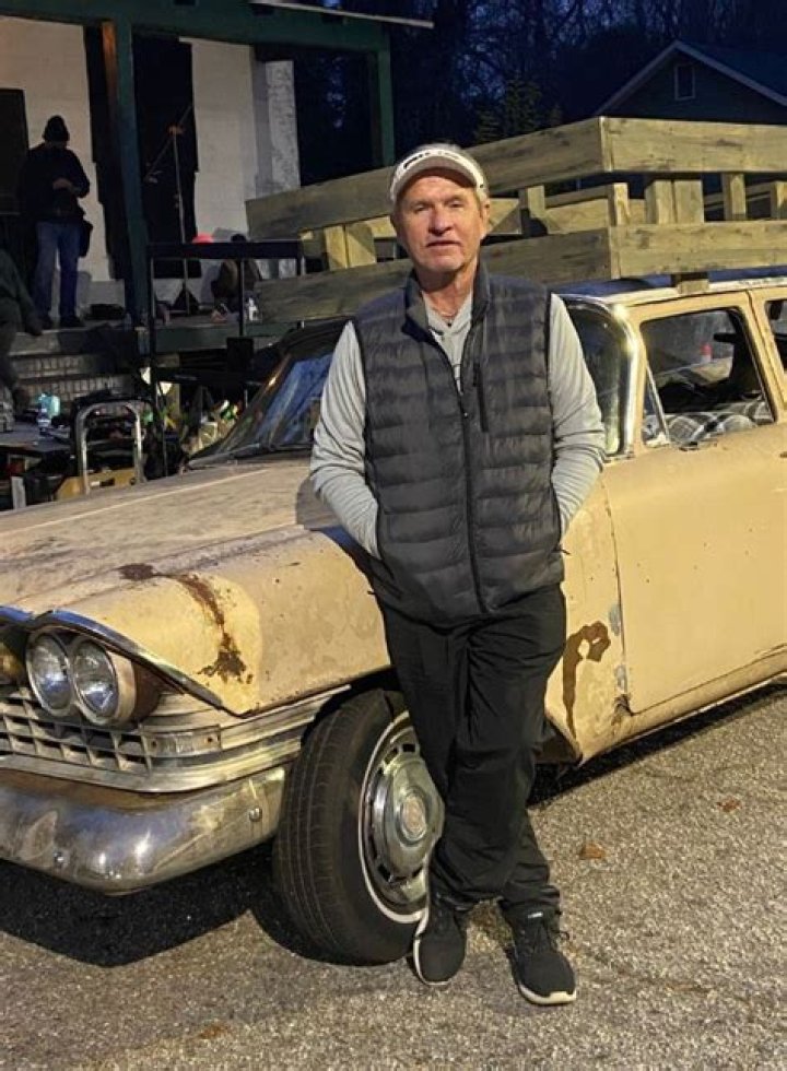 
Rickey Hill Height, Weight, Net Worth, Age, Birthday, Wikipedia, Who, Instagram, Biography 