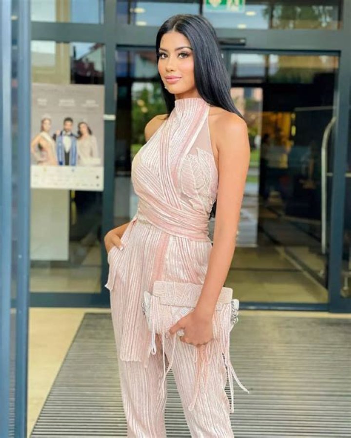 Biography, Wiki, Age, Height, Parents, Education, Net worth, Family & More