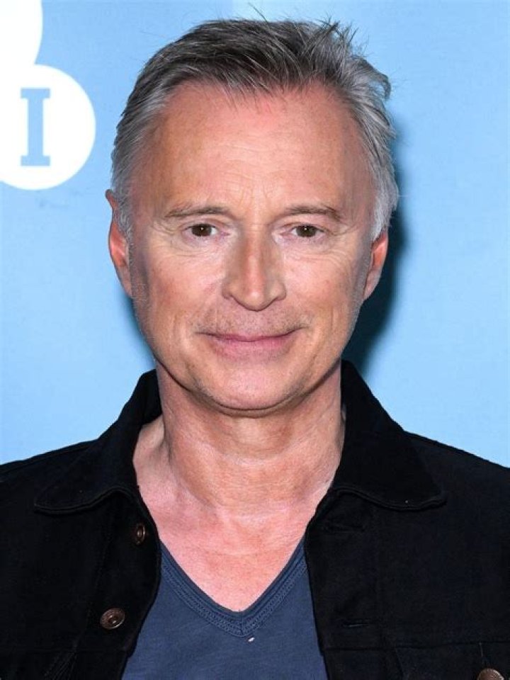 Robert Carlyle Biography, Age, Height, Wife, Net Worth, Family