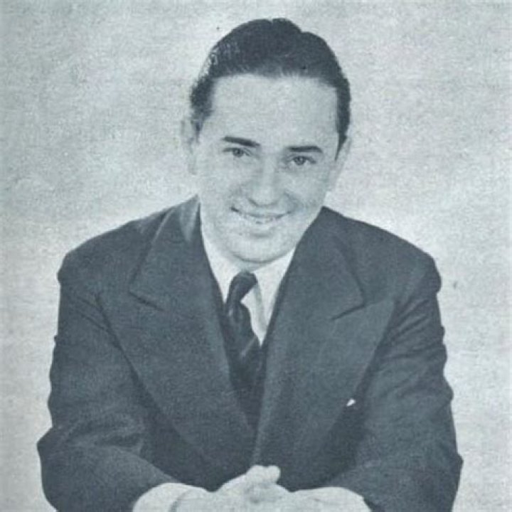 Robert E. Dolan Biography, Age, Height, Wife, Net Worth and Family