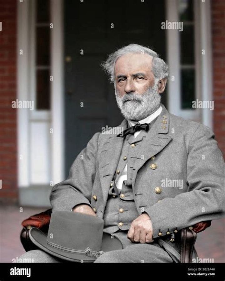 Robert E. Lee Biography, Age, Height, Wife, Net Worth, Family