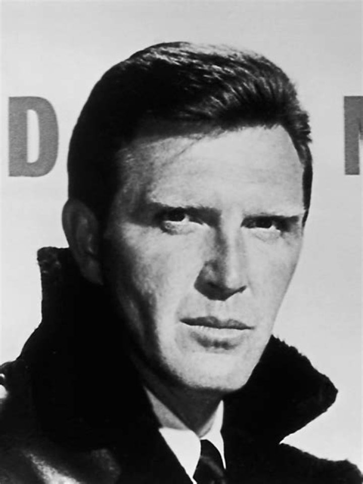 Robert Lansing Biography, Age, Height, Wife, Net Worth, Family