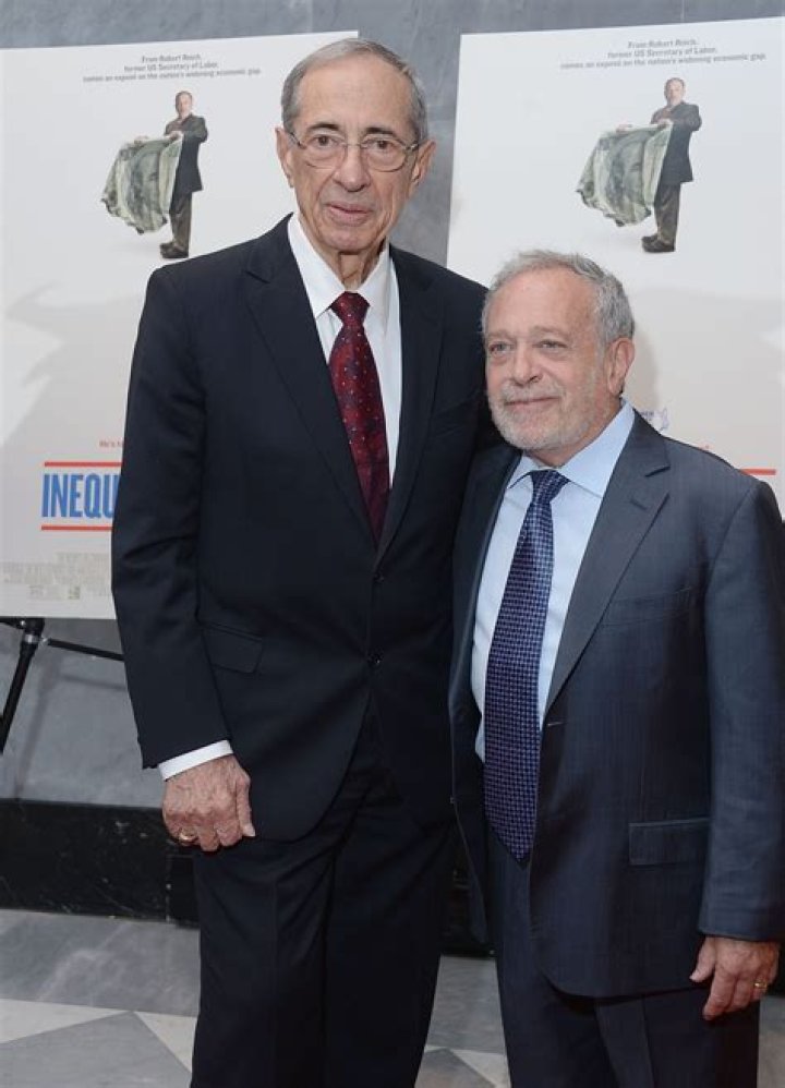 
Robert Reich Height, Weight, Net Worth, Age, Birthday, Wikipedia, Who, Nationality, Biography 