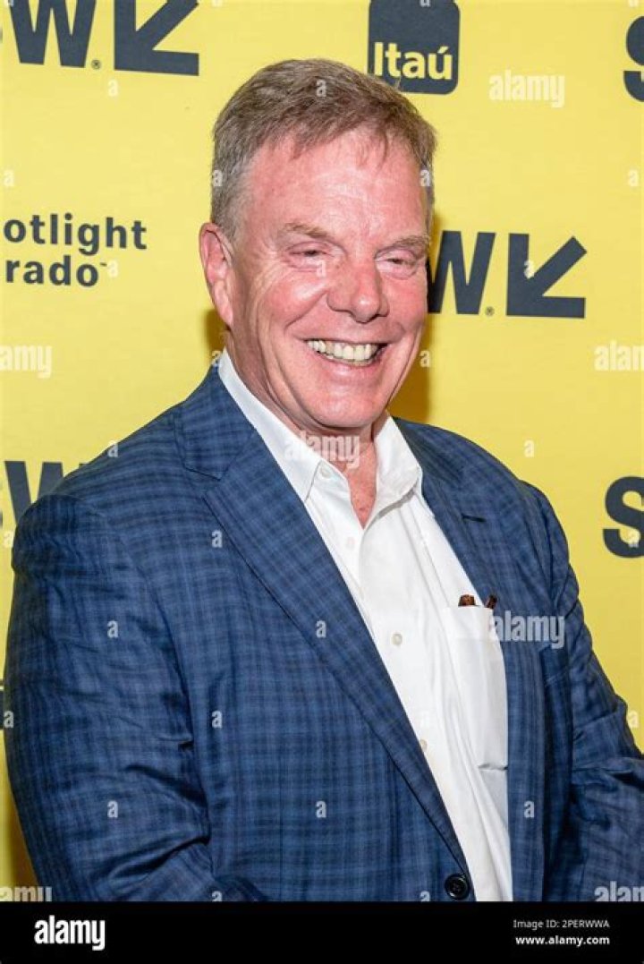 Robert Tapert Biography, Age, Height, Wife, Net Worth, Family