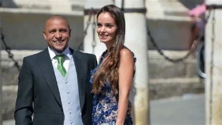 Roberto Carlos Net Worth, Age, Height, Wife