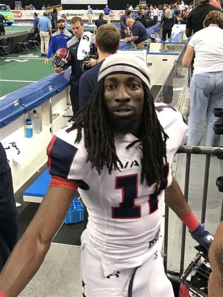 Roger Jackson Biography, Age, Height, Wife, Net Worth, Family