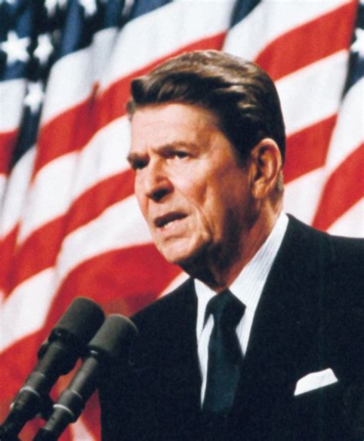 Ronald Reagan Biography, Age, Height, Wife, Net Worth, Family