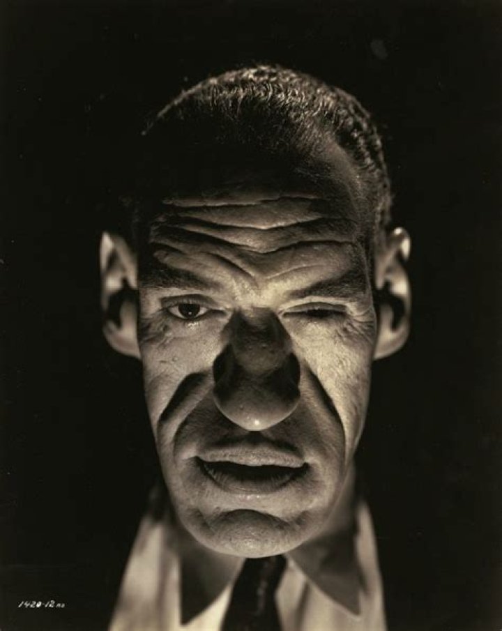 Rondo Hatton (Movie Actor) - Age, Birthday, Bio, Facts, Family, Net Worth, Height & More
