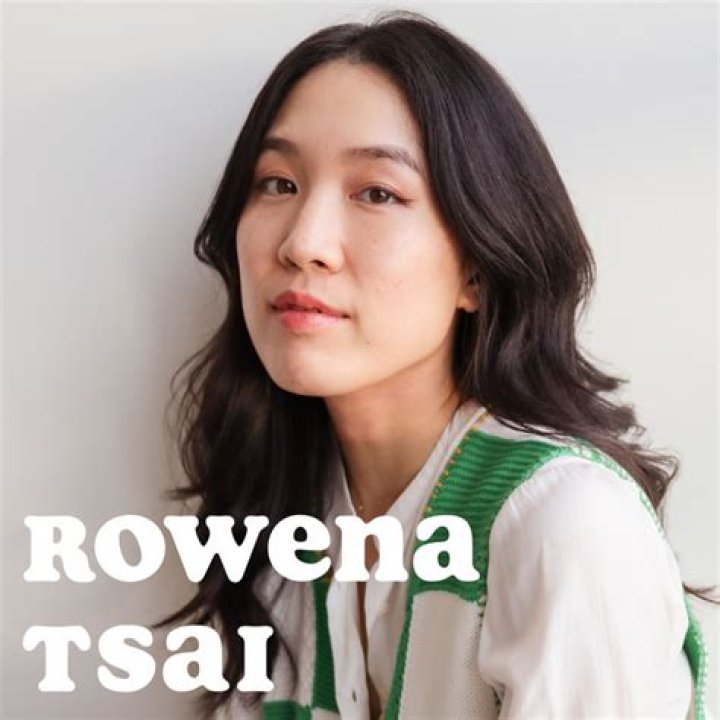 Rowena Tsai (YouTube Star) - Age, Birthday, Bio, Facts, Family, Net Worth, Height & More