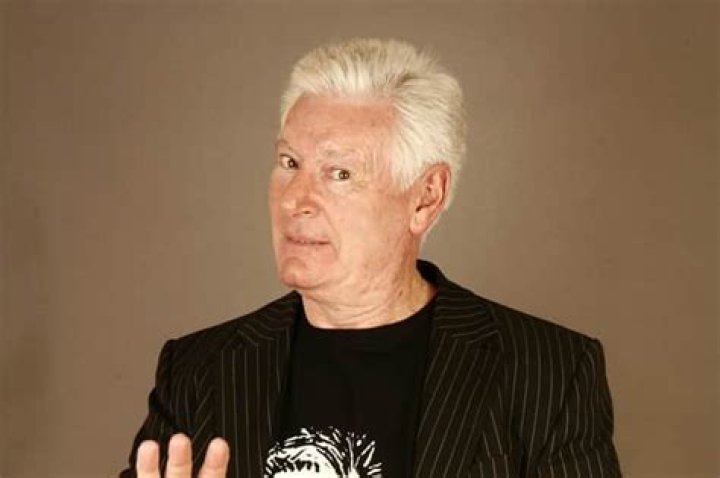 Roy Walker (Comedian) - Age, Birthday, Bio, Facts, Family, Net Worth, Height & More