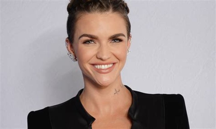 “Too Skinny” Ruby Rose Sparks More Weight Loss Concerns at ‘Pitch Perfect 3’ Premiere