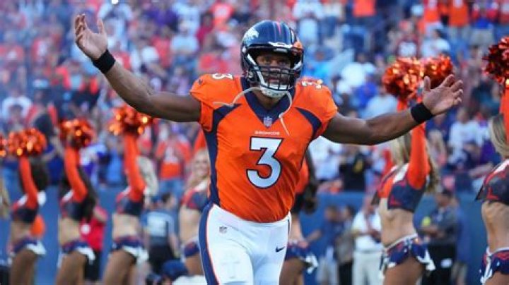 Russell Wilson Is One of the Highest-Paid Quarterbacks in the NFL — and His Net Worth Proves It!