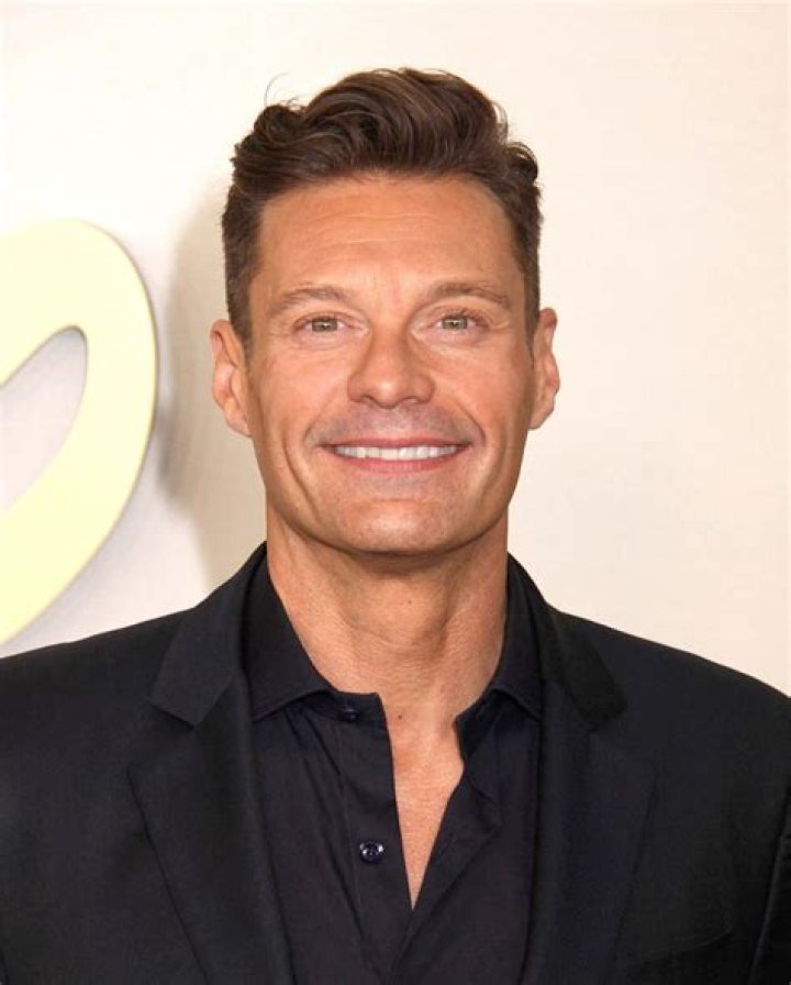 
Ryan Seacrest Controversy: Why Does His Girlfriend Aubrey Paige Paid Pay Tribute To Him On Instagram? 
