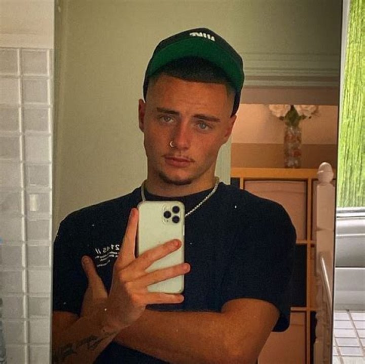 Ryan Snellings Age | Wiki, Net worth, Bio, Height, Girlfriend