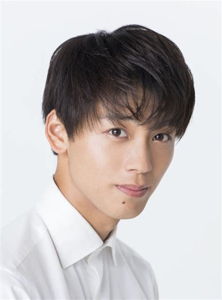 Ryoma Takeuchi Biography, Age, Height, Wife, Net Worth, Family