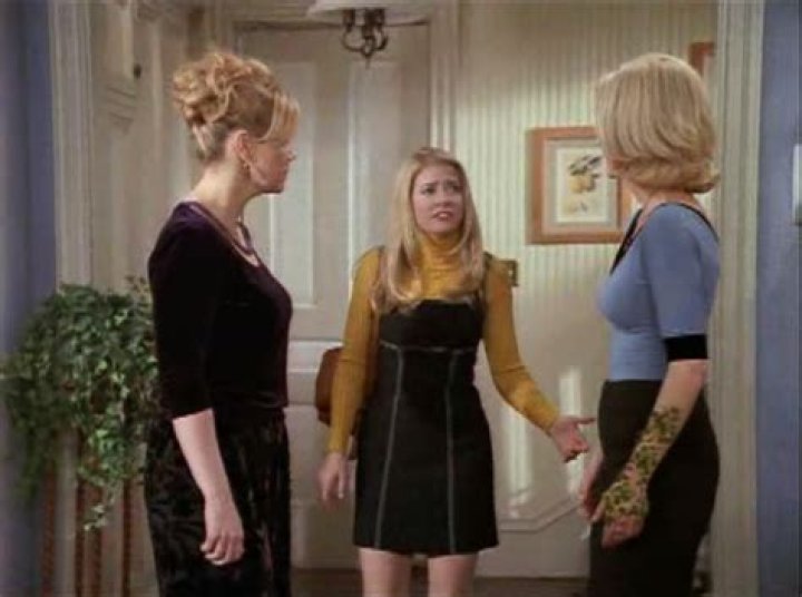 ‘Sabrina the Teenage Witch’ 20 Years Later — “That Cat Was a Lot of Work, but Worth It”