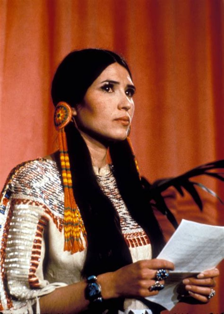Sacheen Littlefeather Biography, Age, Height, Husband, Net Worth, Family