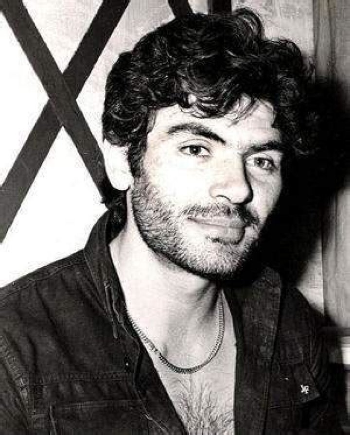 Salvador Pineda Biography, Age, Height, Wife, Net Worth, Family