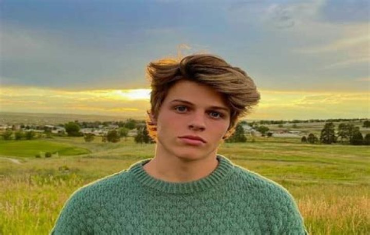 Sam Dezz Height, Weight, Net Worth, Age, Wiki, Who, Instagram, Biography