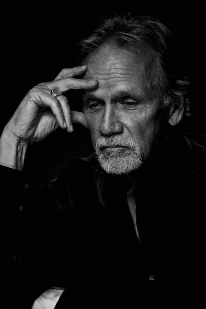 Sam Hennings Biography, Age, Height, Wife, Net Worth, Family