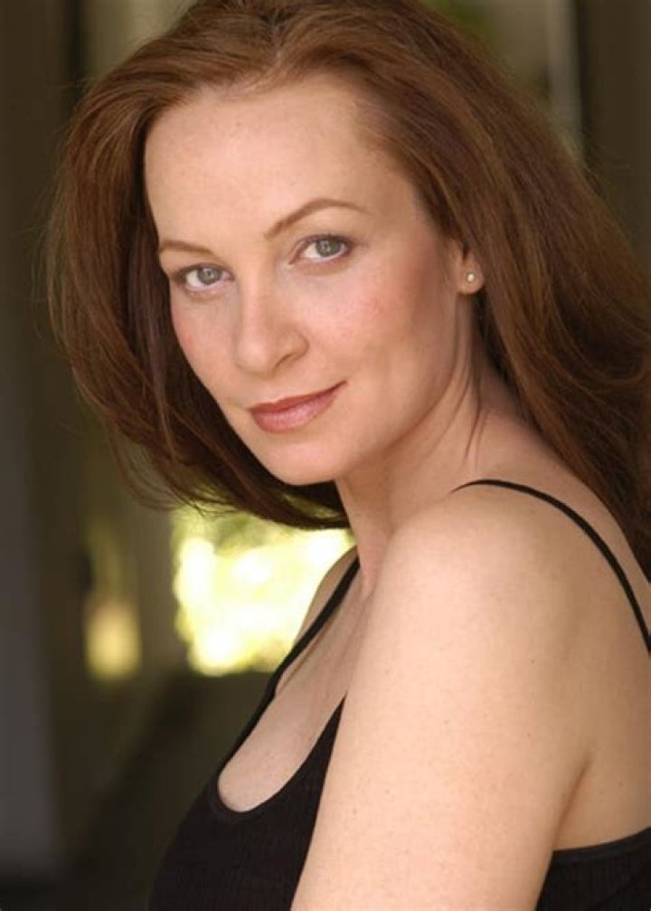 Samantha Robson Biography, Age, Height, Husband, Net Worth, Family