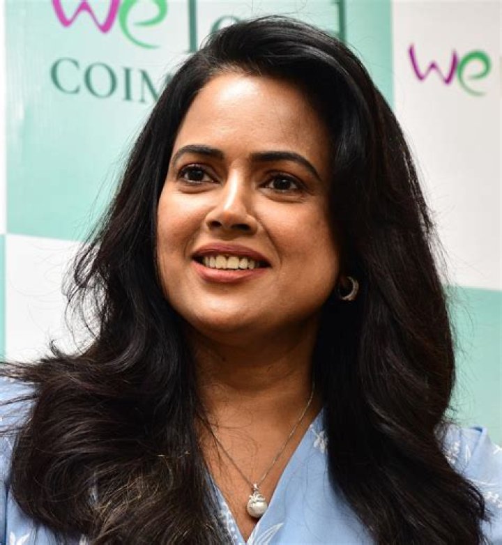 Sameera Reddy Biography, Age, Height, Husband, Net Worth, Family