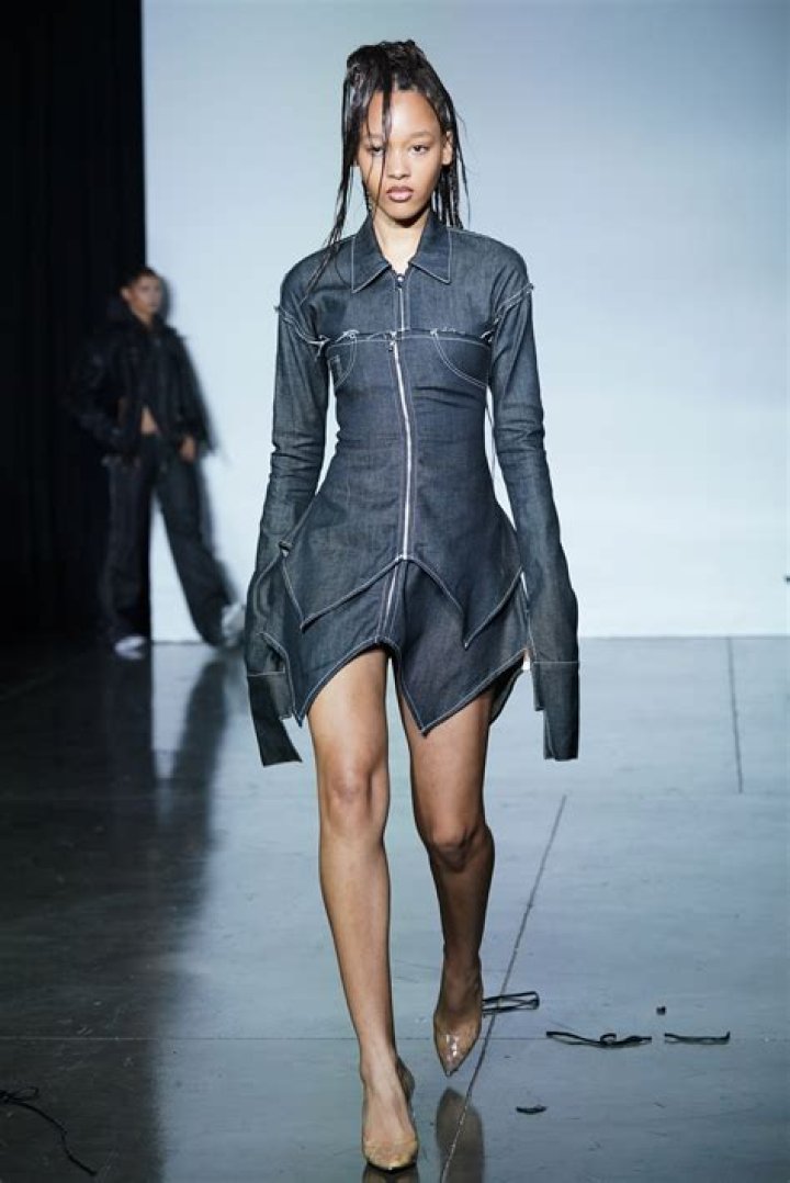 Sami Miro (Modella) - Età, compleanno, biografia, fatti, famiglia, patrimonio netto, altezza e altro