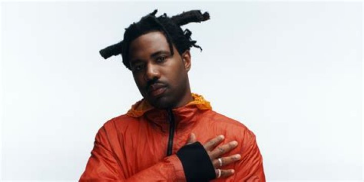 Sampha (Rapper) - Age, Birthday, Bio, Facts, Family, Net Worth, Height & More