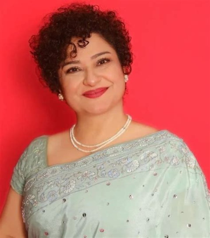 Sania Saeed Biography, Age, Height, Husband, Net Worth, Family