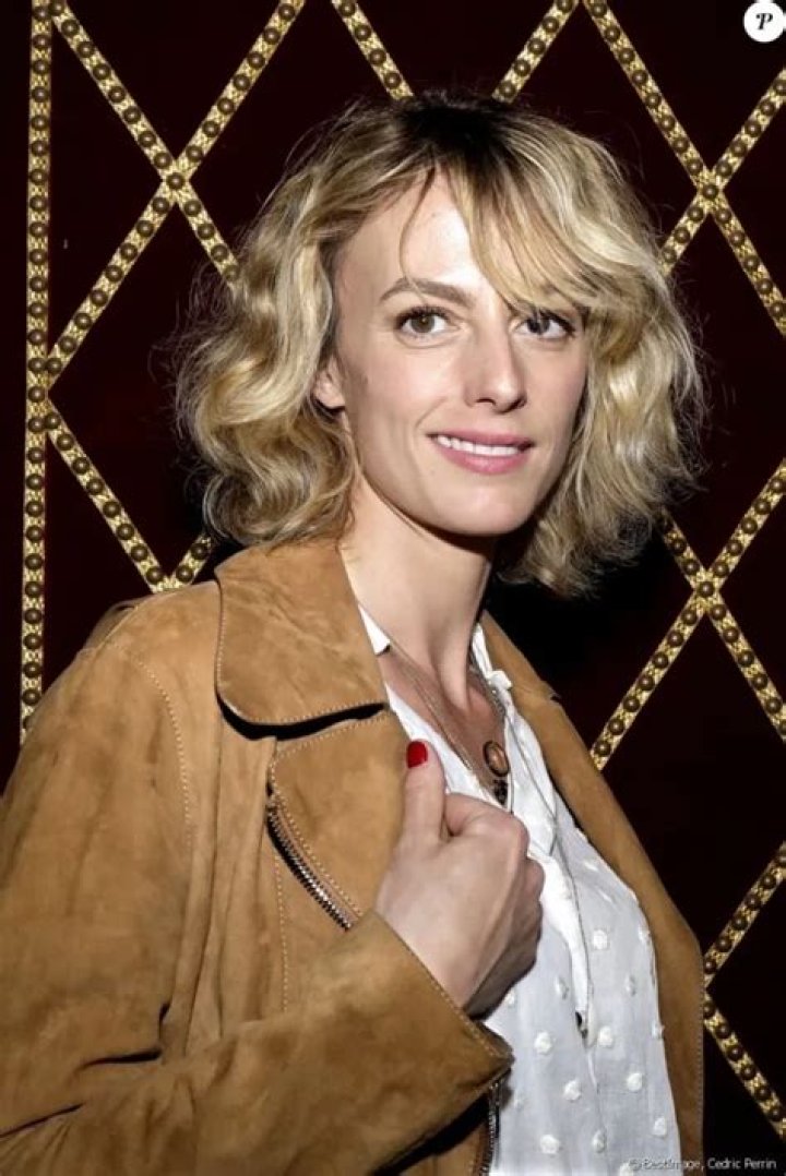 Sara Mortensen Taille