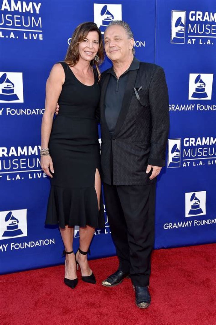 
Sarah Vaughan Height, Weight, Net Worth, Age, Birthday, Wikipedia, Who, Nationality, Biography 