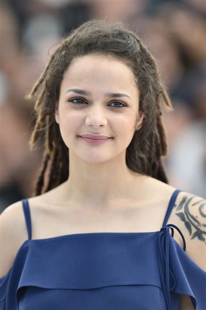 Sasha Lane – Celebsgraphy