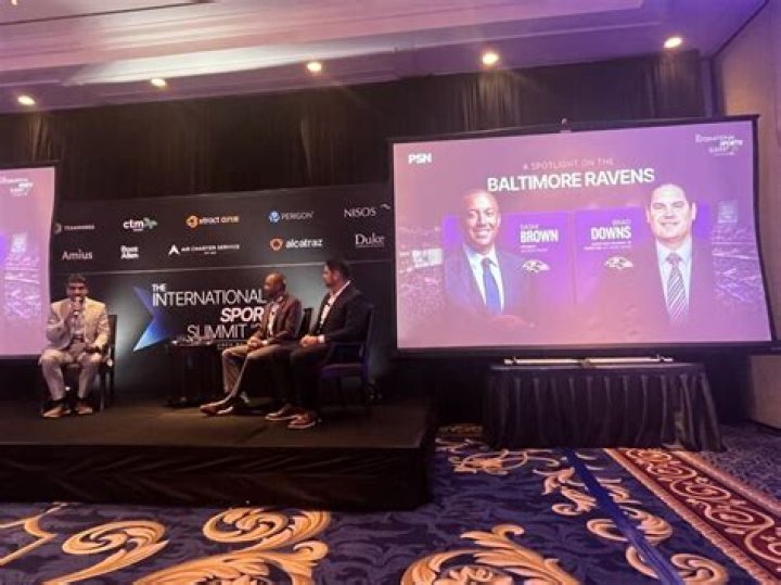 Sashi Brown Biography, Age, Height, Wife, Net Worth, Family