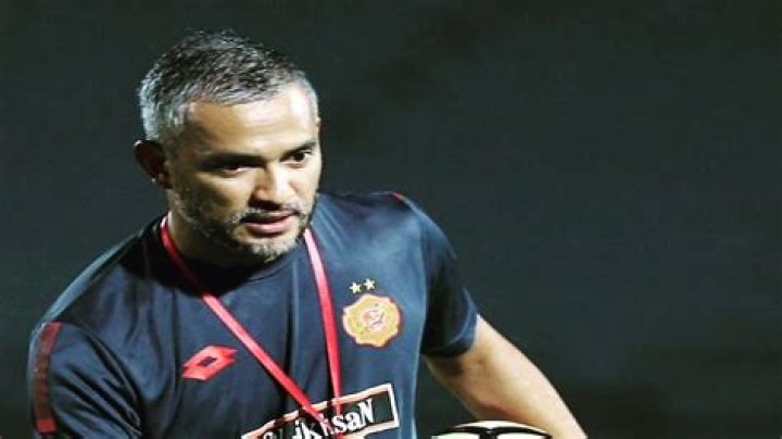 Sathit Bensoh Biography, Age, Height, Wife, Net Worth, Family