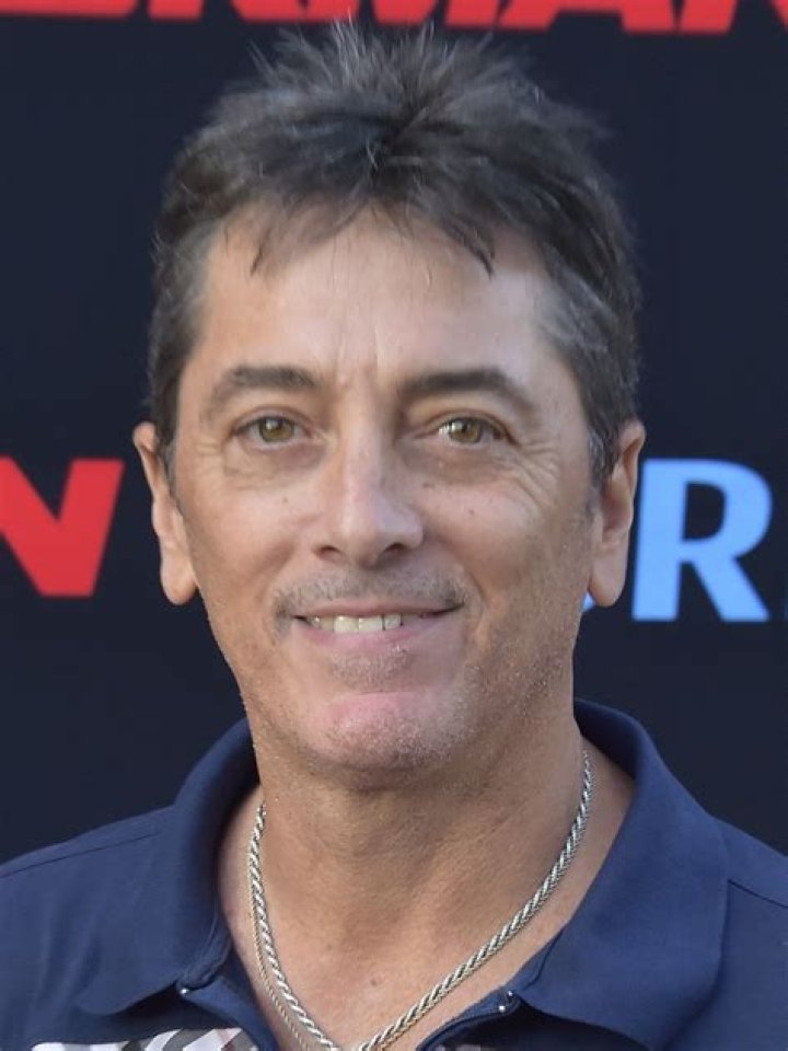 How tall is Scott Baio