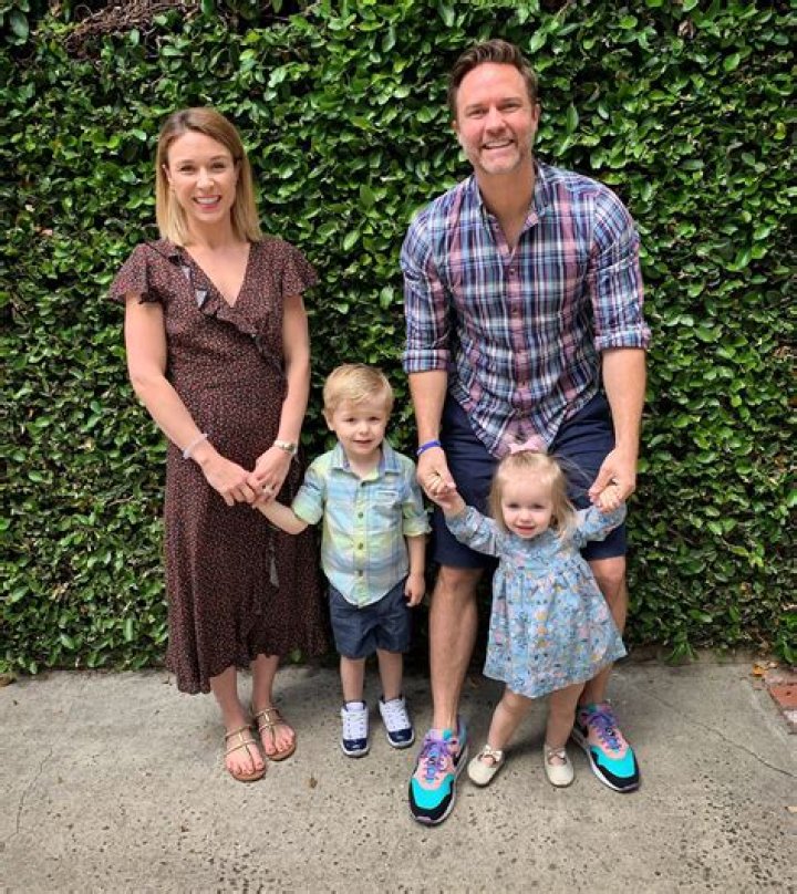 Scott Porter Wife Is Suffering From Huntington’s Disease