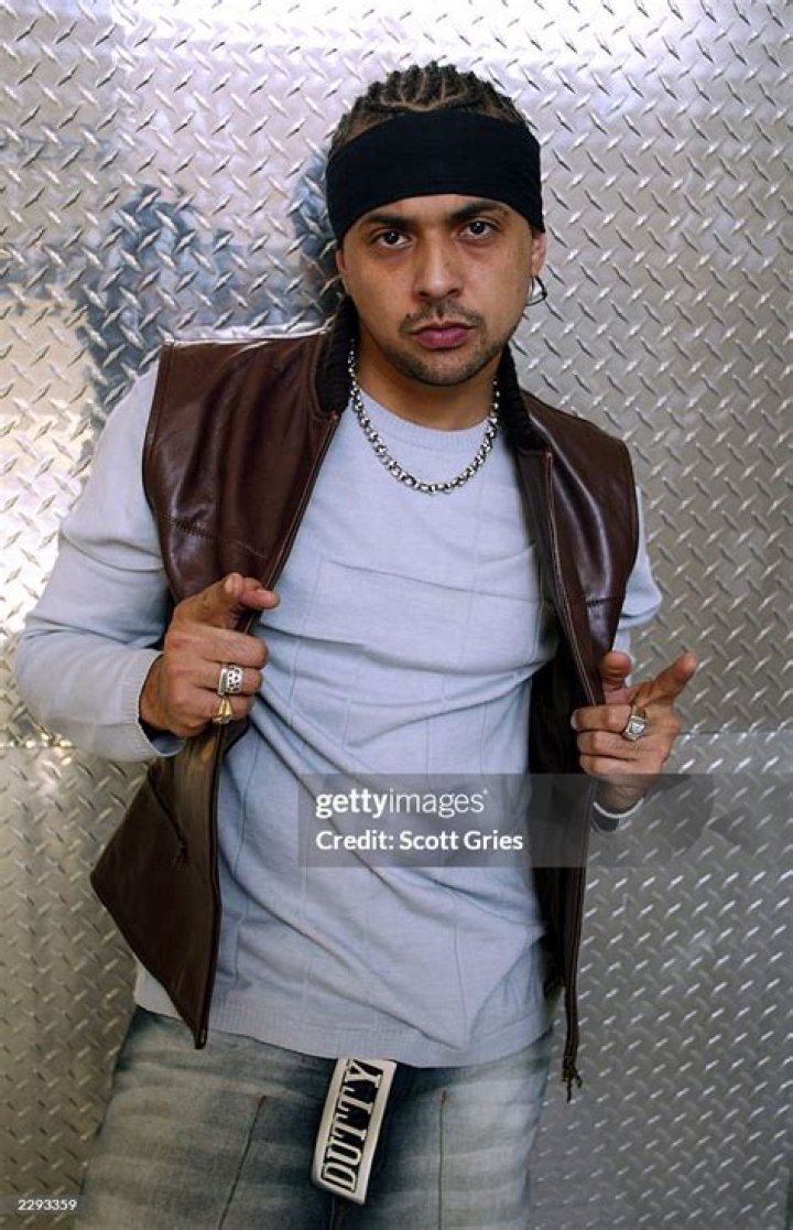 How tall is Sean Paul