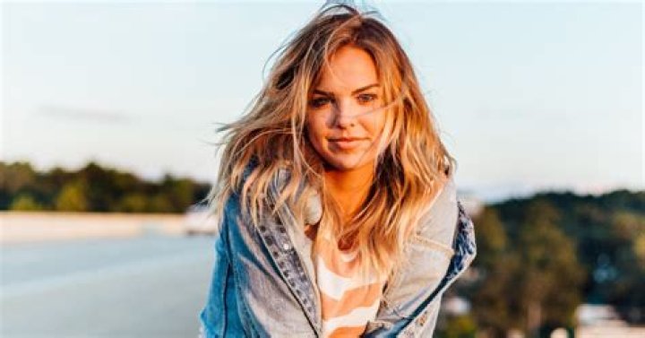 New ‘Bachelorette’ Star Hannah Brown’s Modeling Pics From Miss Alabama Are So Gorgeous